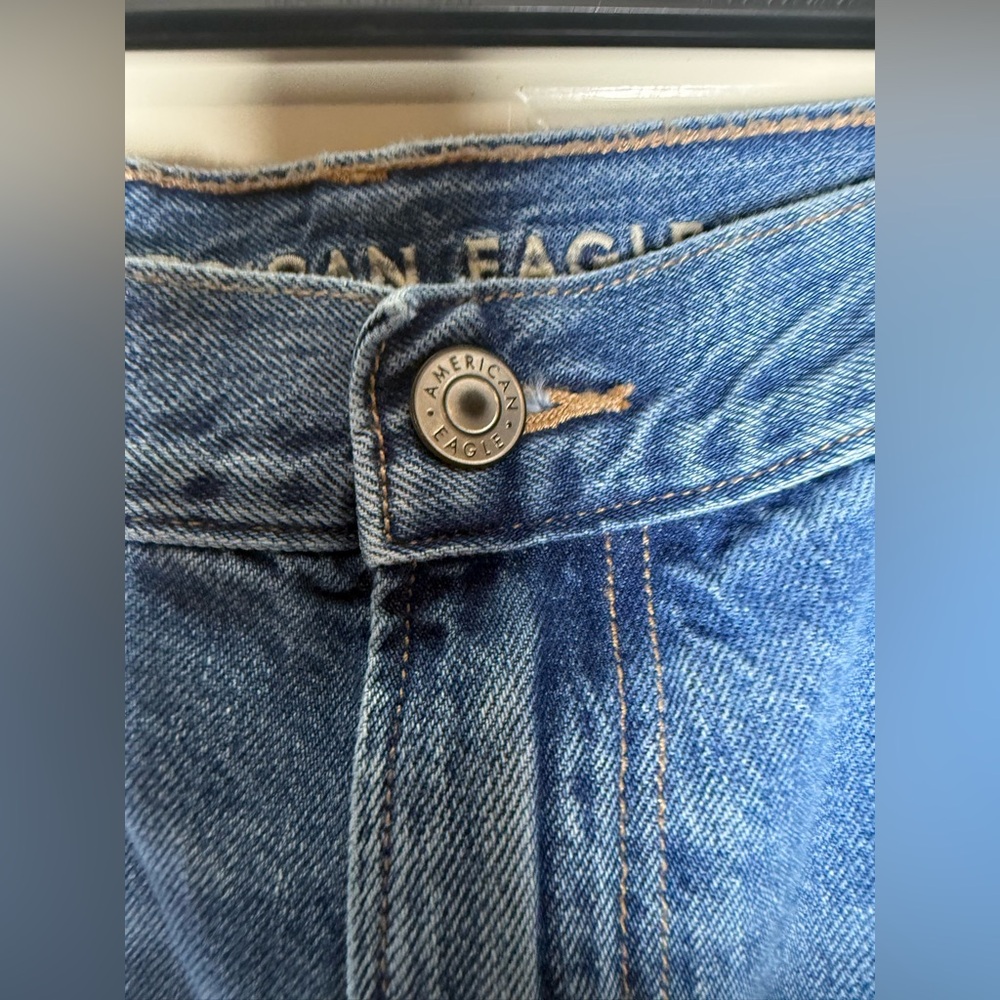 American Eagle Denim Mom Jeans Size 16 - Picture 6 of 9